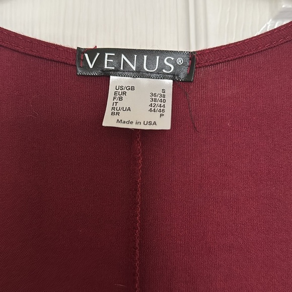 Beautiful and unique Venus brand dress. - Picture 2 of 3
